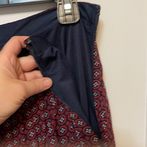 Banana Republic Pleated Midi Skirt - Picture 4 of 5